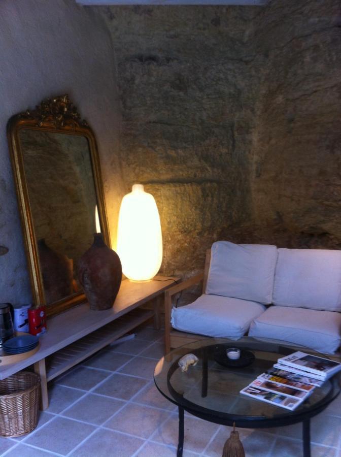 Troglodyte Loft Bed & Breakfast Thoré-la-Rochette Екстериор снимка