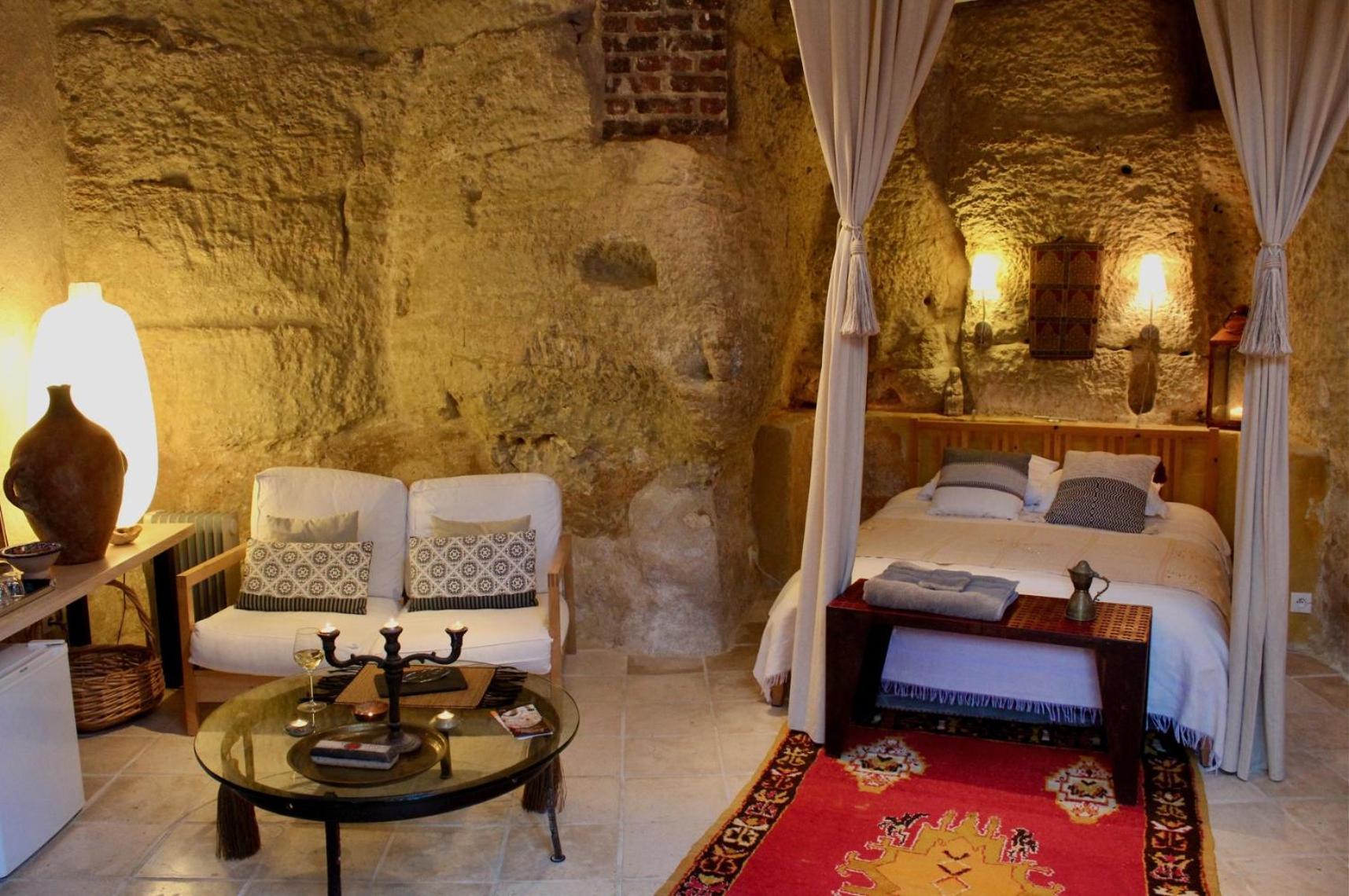 Troglodyte Loft Bed & Breakfast Thoré-la-Rochette Екстериор снимка